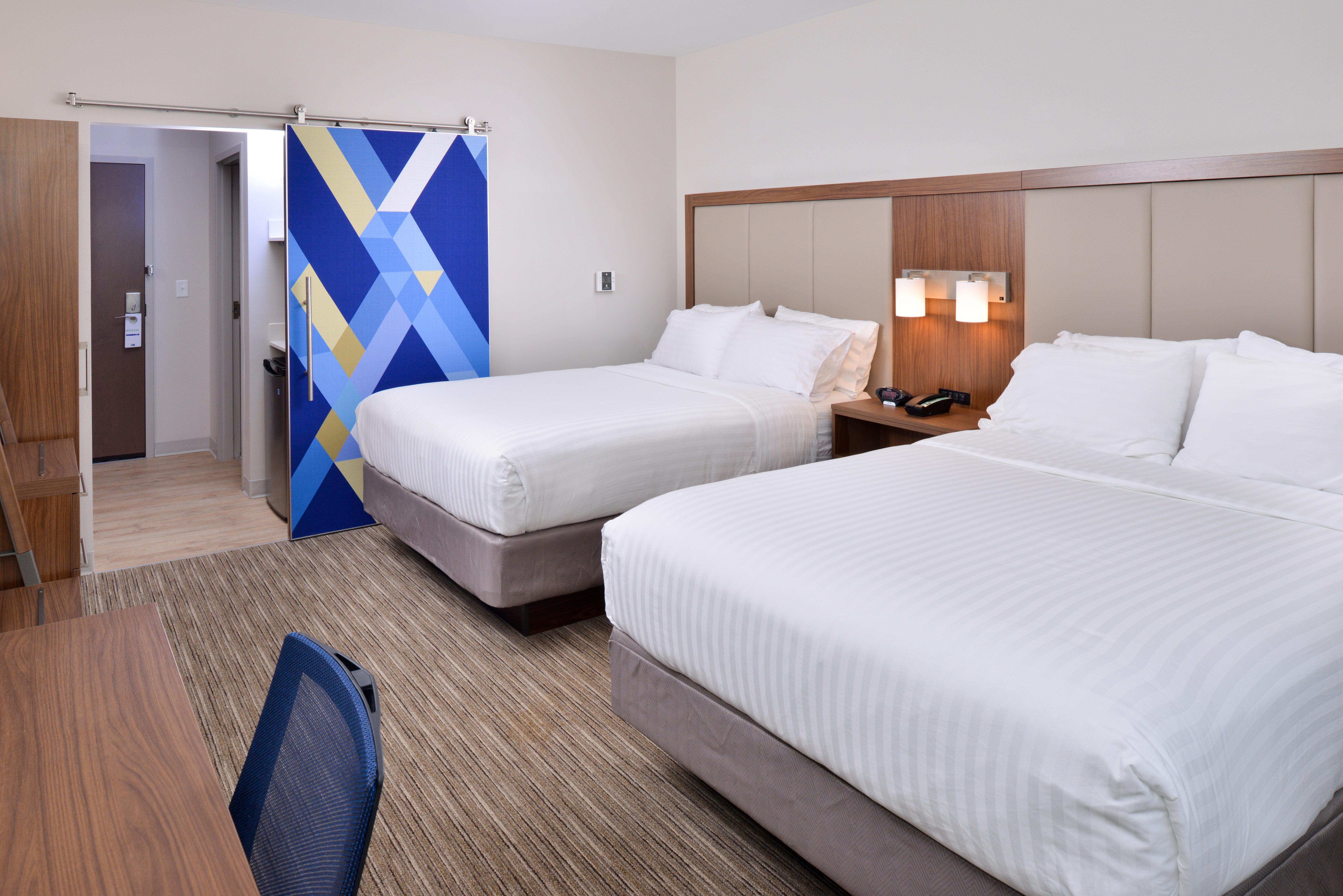 Holiday Inn Express & Suites Madison By Ihg Экстерьер фото