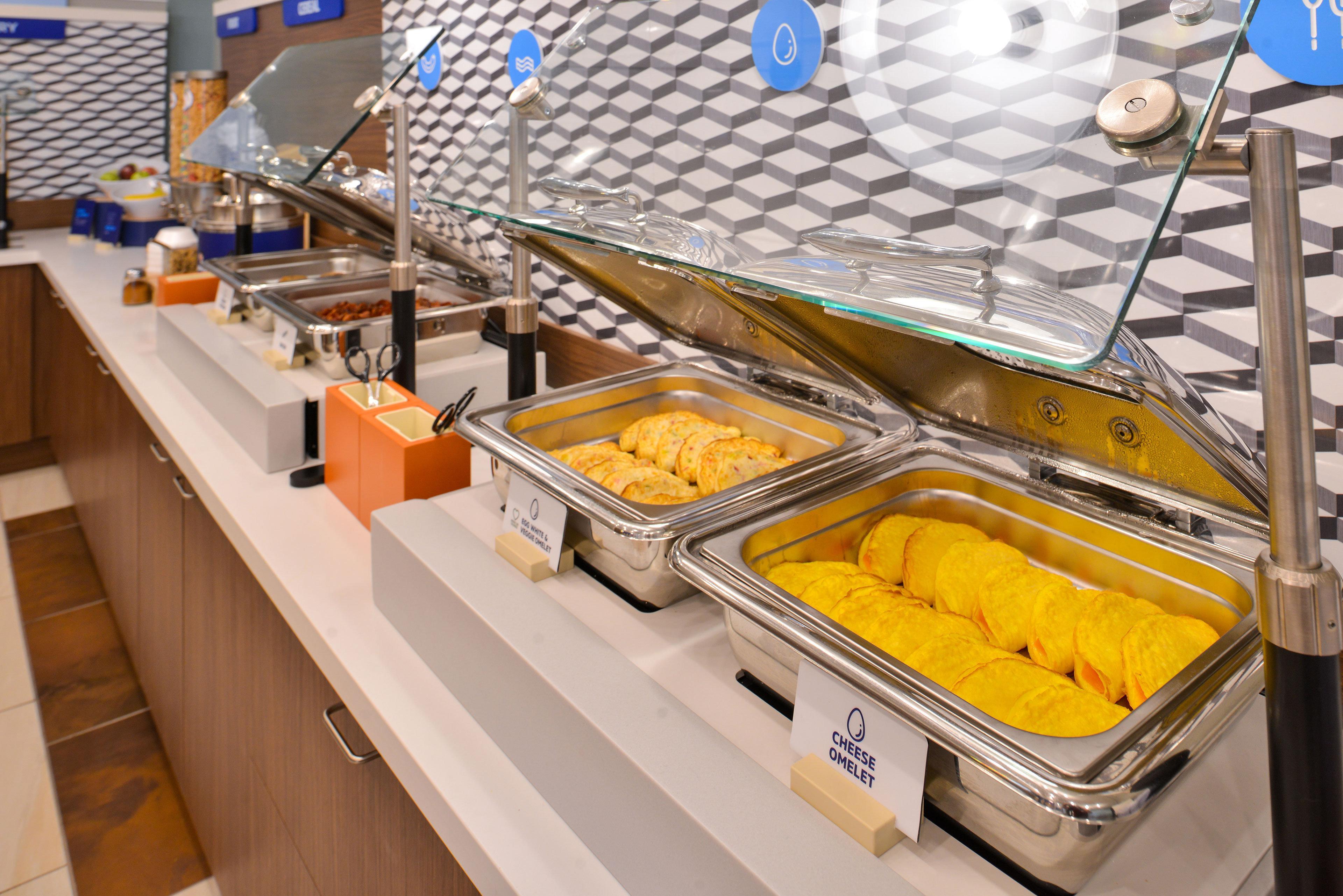 Holiday Inn Express & Suites Madison By Ihg Экстерьер фото